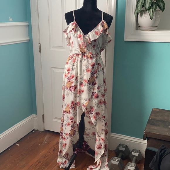 Floral Maxi Dress - Picture 1 of 5